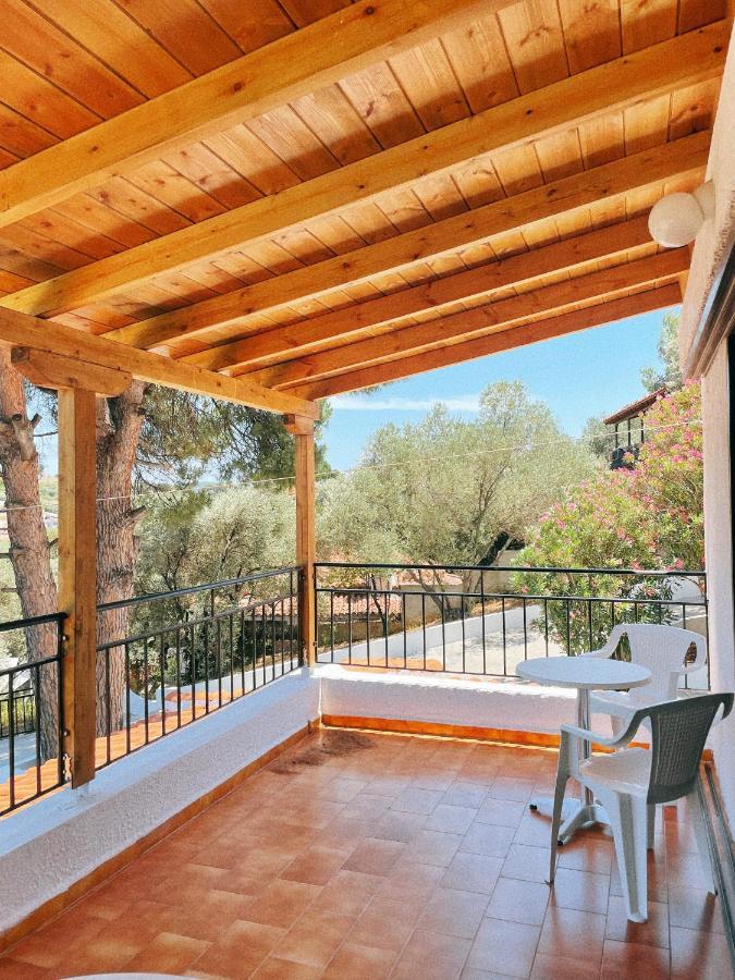 Villa Elpiniki Troulos Bagian luar foto