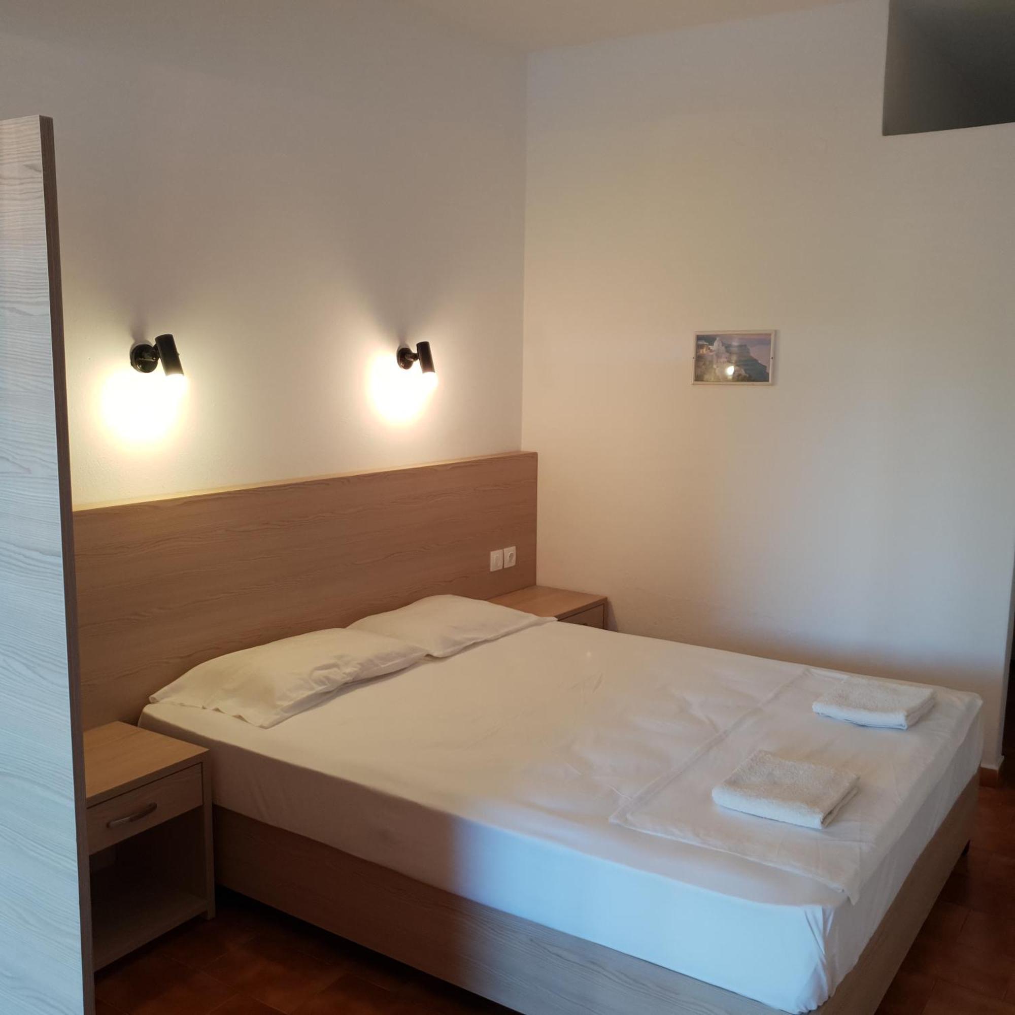 Villa Elpiniki Troulos Bagian luar foto
