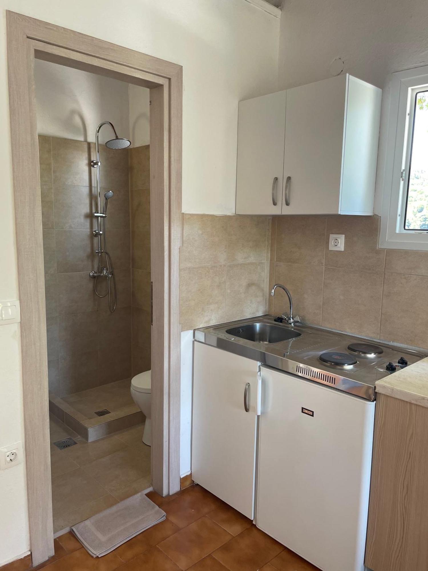 Villa Elpiniki Troulos Bagian luar foto