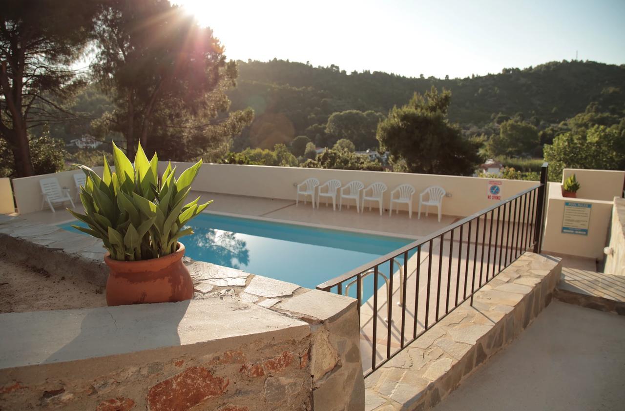 Villa Elpiniki Troulos Bagian luar foto